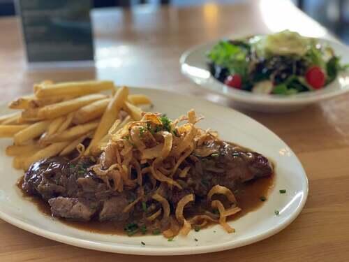 BREWMASTER ONION BEER STEAK image BREWMASTER ONION BEER STEAK image